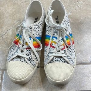 Gola, size 9, fits larger like a 9.5